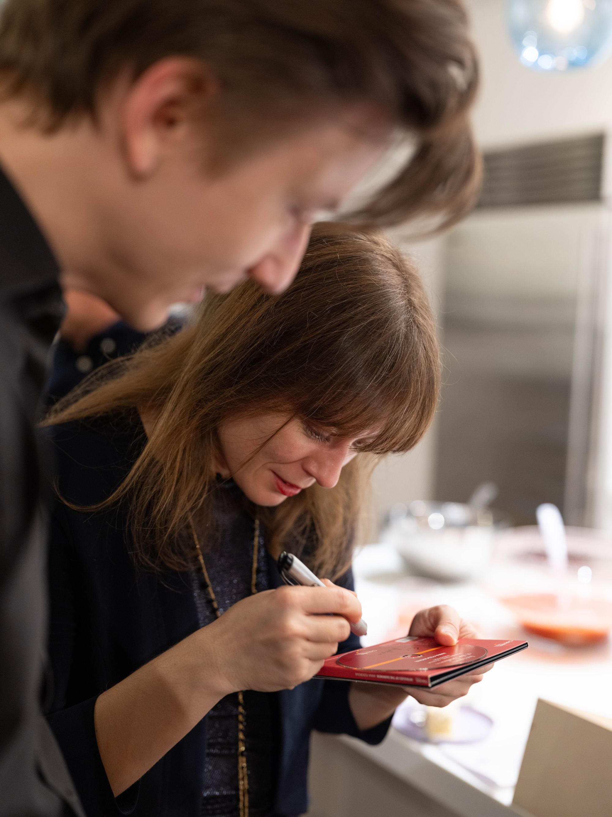 Signing, after the music