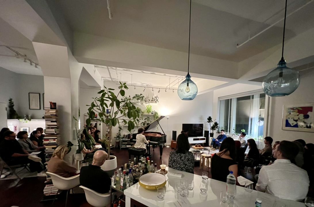 A full room, in the evening